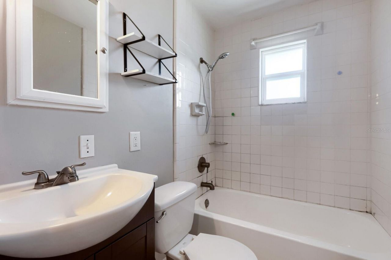 4420 44th Street N, Saint Petersburg, FL 33714 Photo