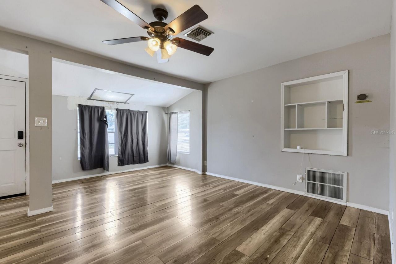 4420 44th Street N, Saint Petersburg, FL 33714 Photo