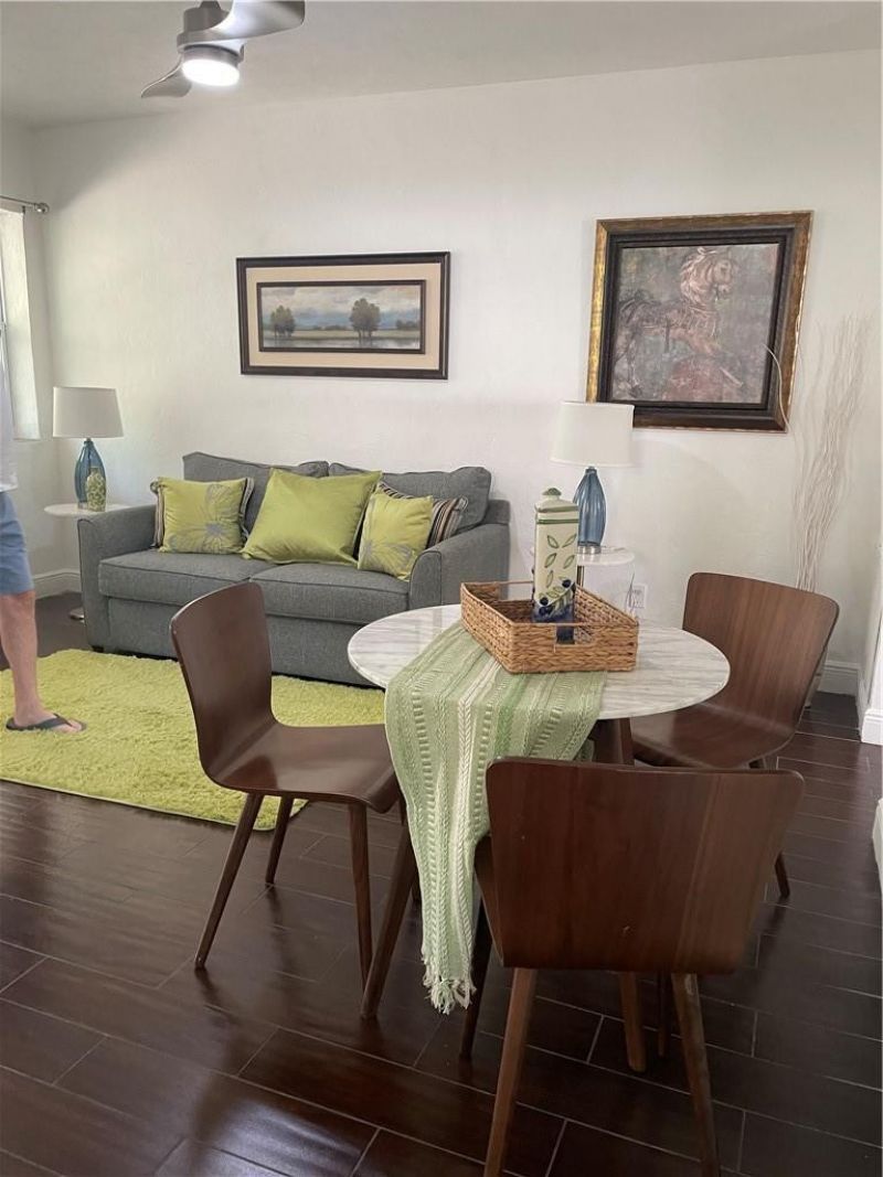 17 NE 9th Avenue, Unit 2, Fort Lauderdale, FL 33301 Photo