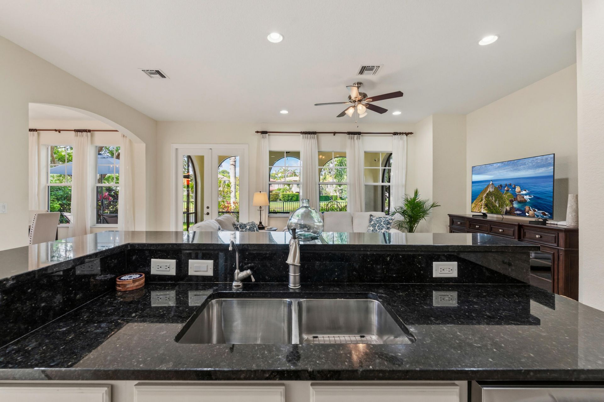 834 Madison Court, Palm Beach Gardens, FL 33410 Photo