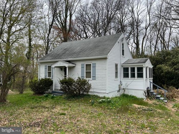 2141 GAP NEWPORT PIKE, COCHRANVILLE, PA 19330