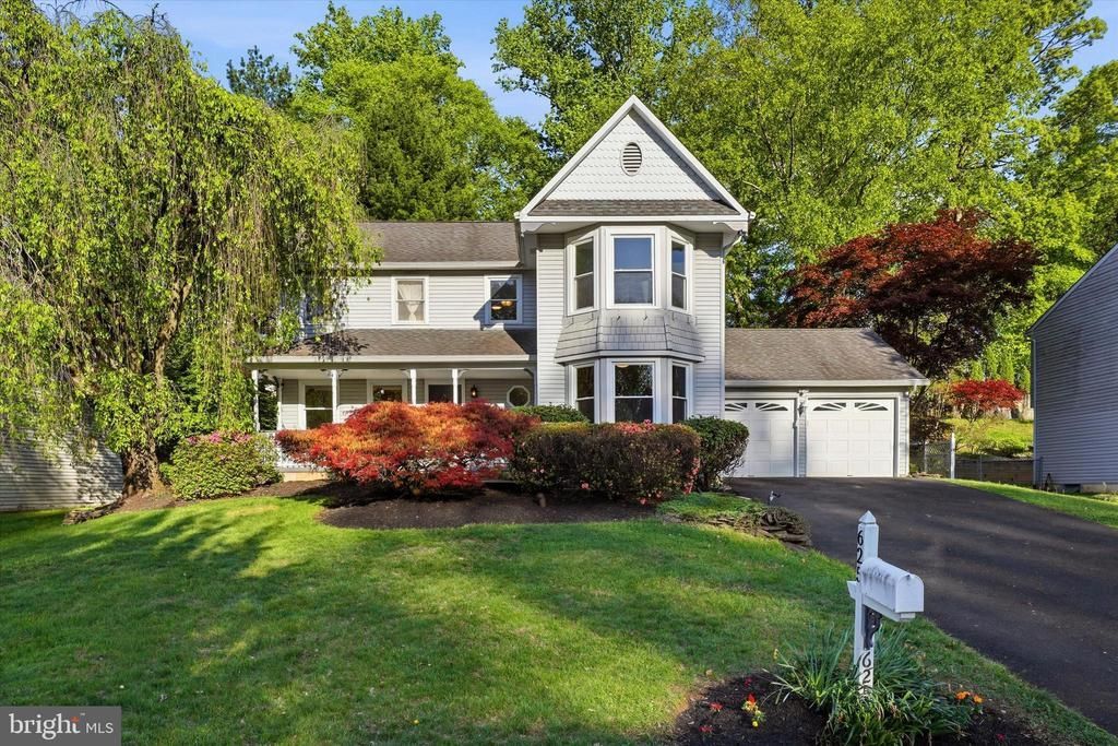 625 S SWEETWATER DRIVE , FEASTERVILLE TREVOSE, PA 19053