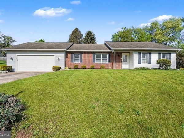 280 SHATTO DRIVE, CARLISLE, PA 17013