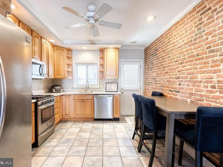 607 S Streeper Street, Baltimore, MD 21224 Main Photo