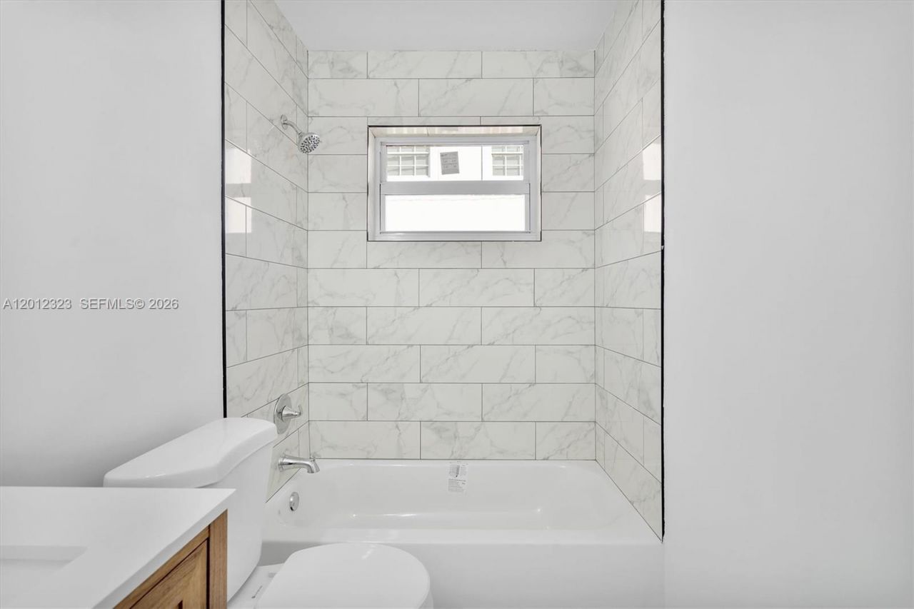1061 NW 108 Ter , Unit 1061, Miami, FL 33168 Photo