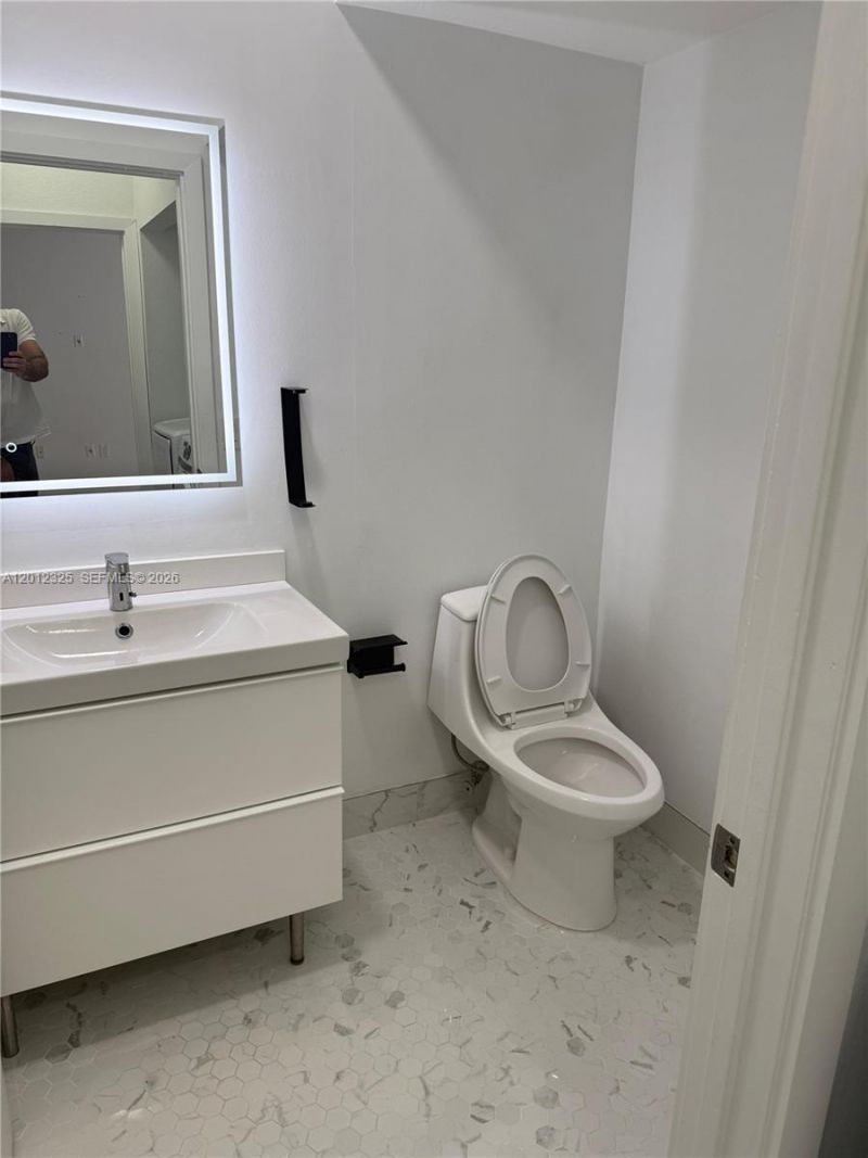 721 NW 170th Ter, Unit 721, Pembroke Pines, FL 33028 Photo
