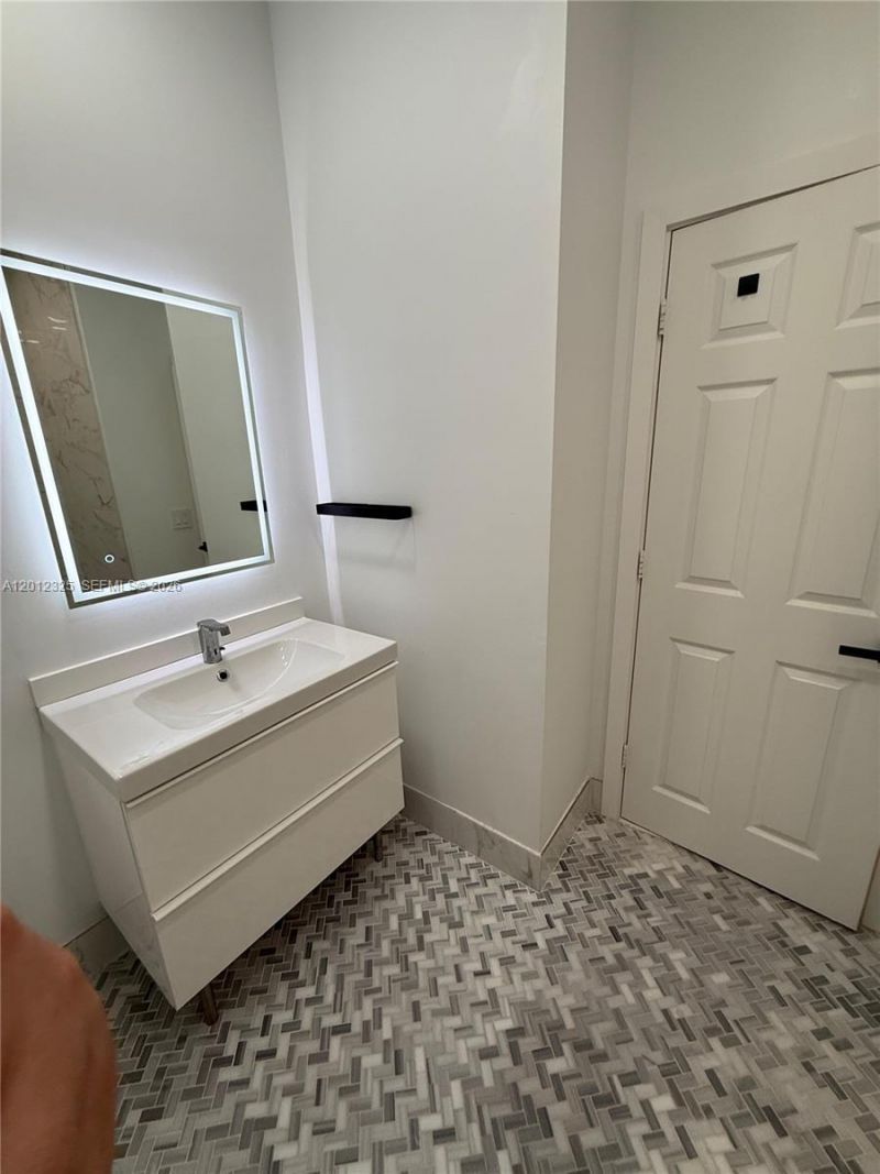 721 NW 170th Ter, Unit 721, Pembroke Pines, FL 33028 Photo