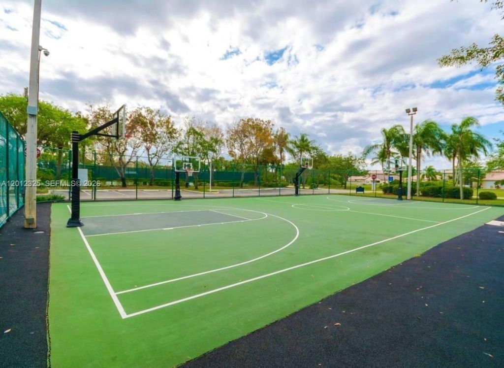 721 NW 170th Ter , Unit 721, Pembroke Pines, FL 33028 Photo