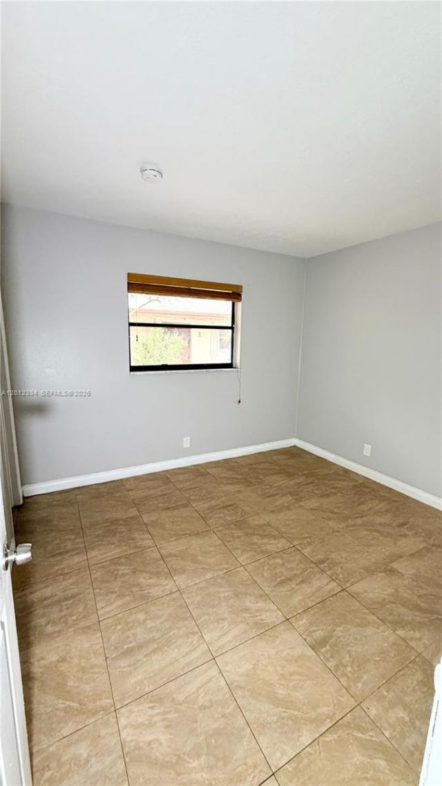 581 Kathy Ln, Unit D, Margate, FL 33068 Photo