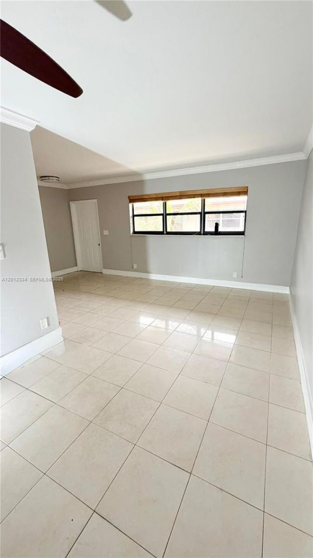 581 Kathy Ln, Unit D, Margate, FL 33068 Photo