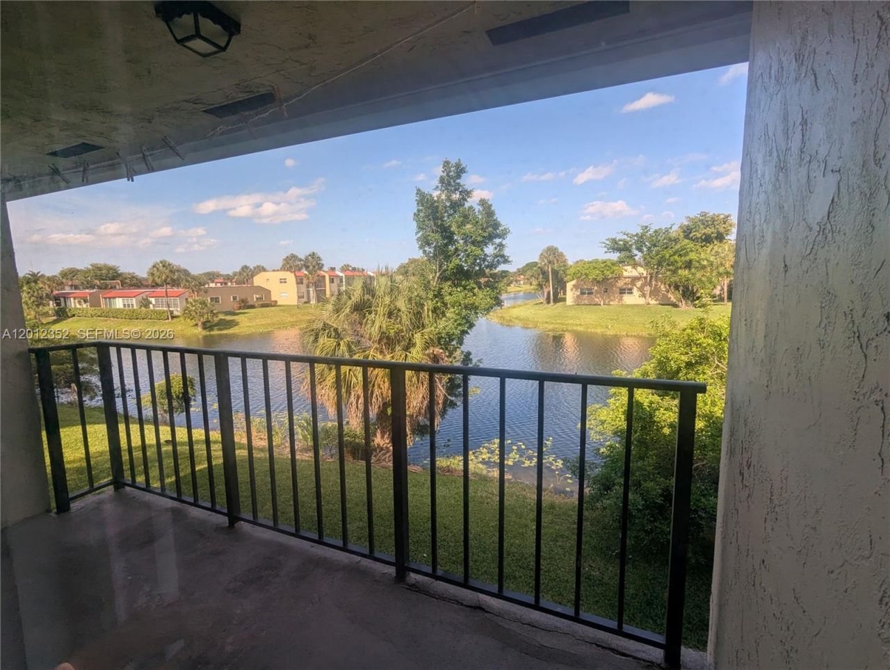 1564 Lake Crystal Dr, Unit F, West Palm Beach, FL 33411 Photo