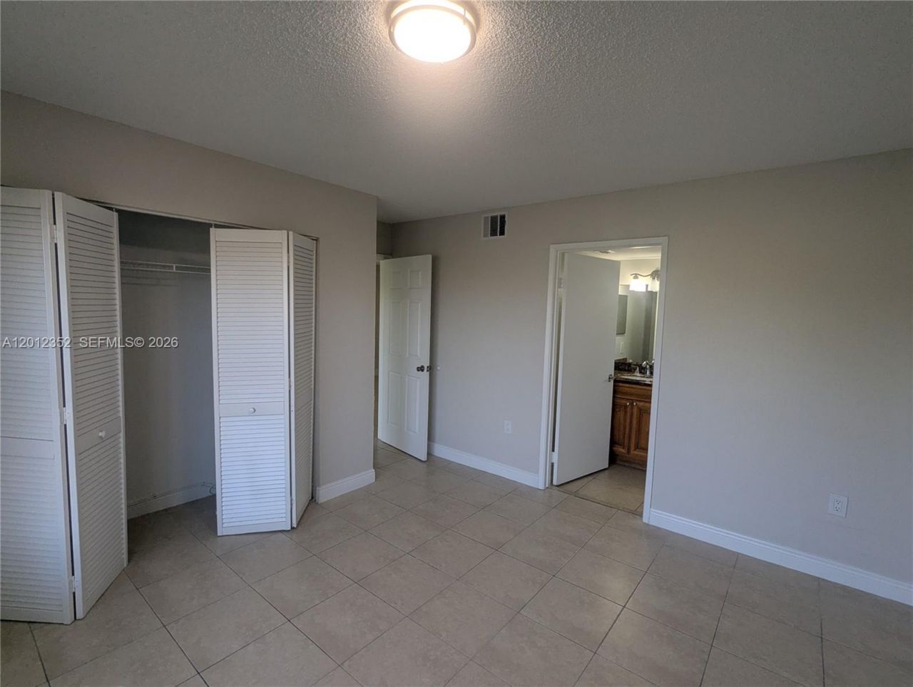 1564 Lake Crystal Dr, Unit F, West Palm Beach, FL 33411 Photo