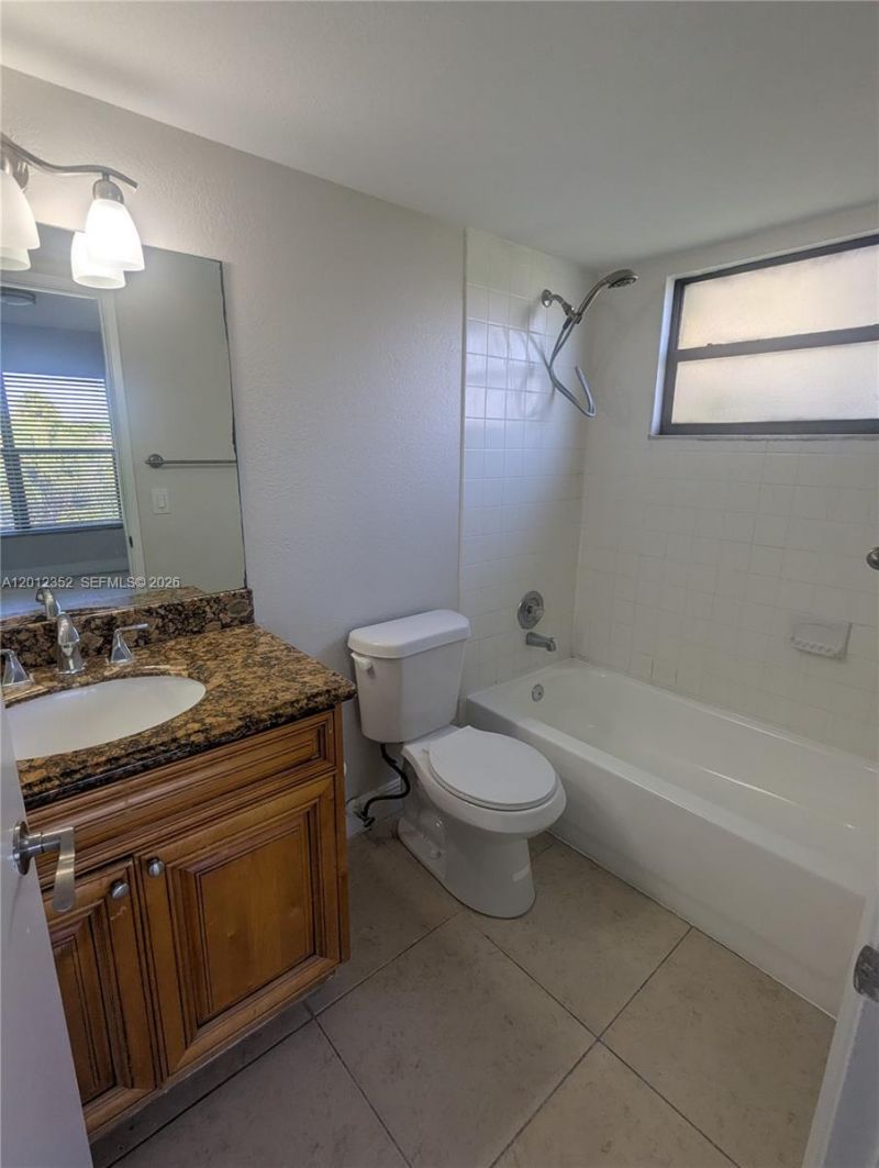 1564 Lake Crystal Dr, Unit F, West Palm Beach, FL 33411 Photo