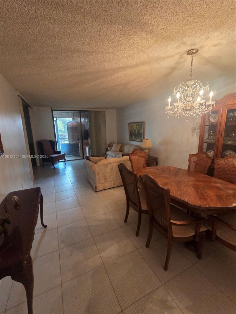 900 Colony Point Cir , Unit 107, Pembroke Pines, FL 33026 Photo