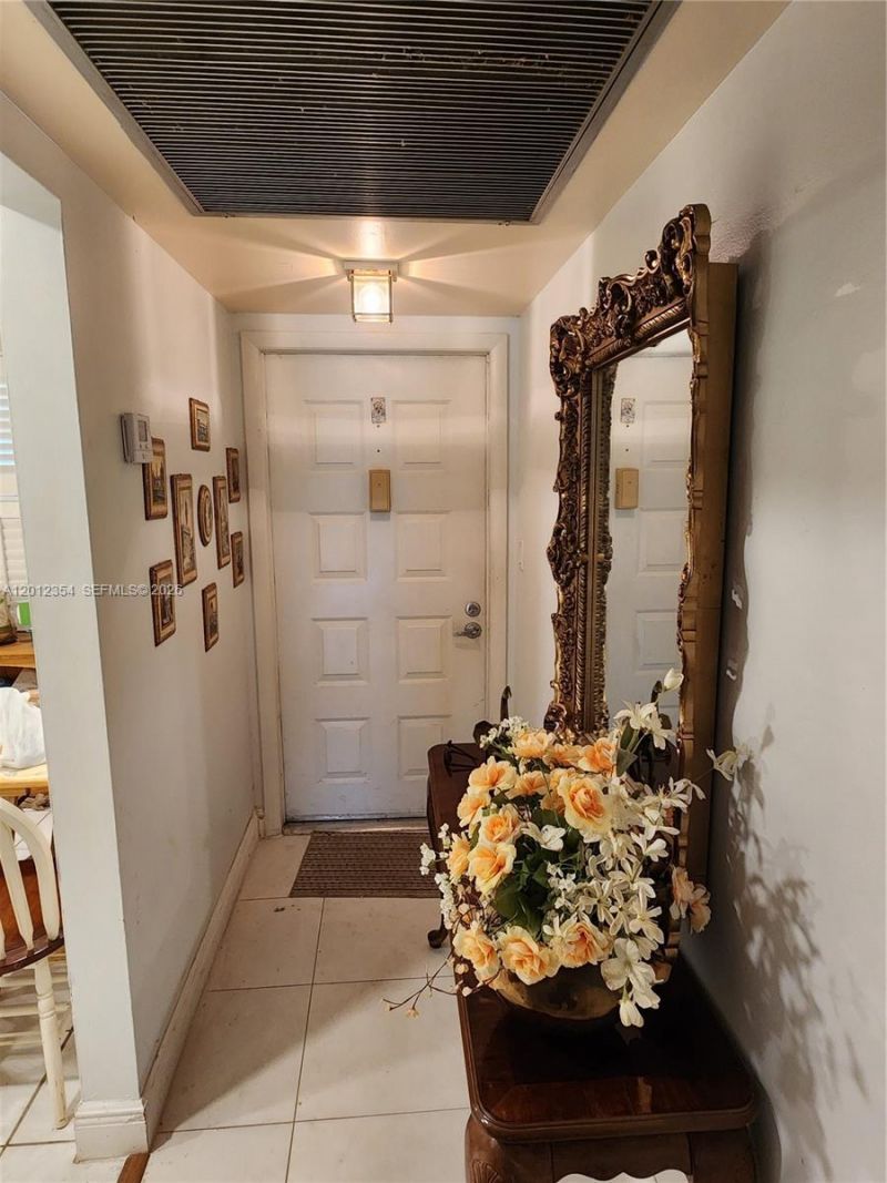 900 Colony Point Cir , Unit 107, Pembroke Pines, FL 33026 Photo