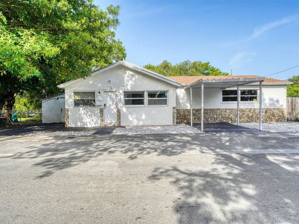 5627 NW 9th Ave, Miami, FL 33127