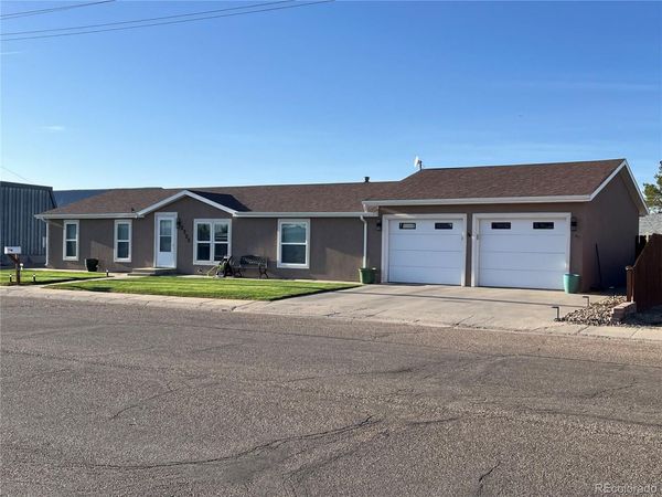 2323 Senter Avenue, Burlington, CO 80807