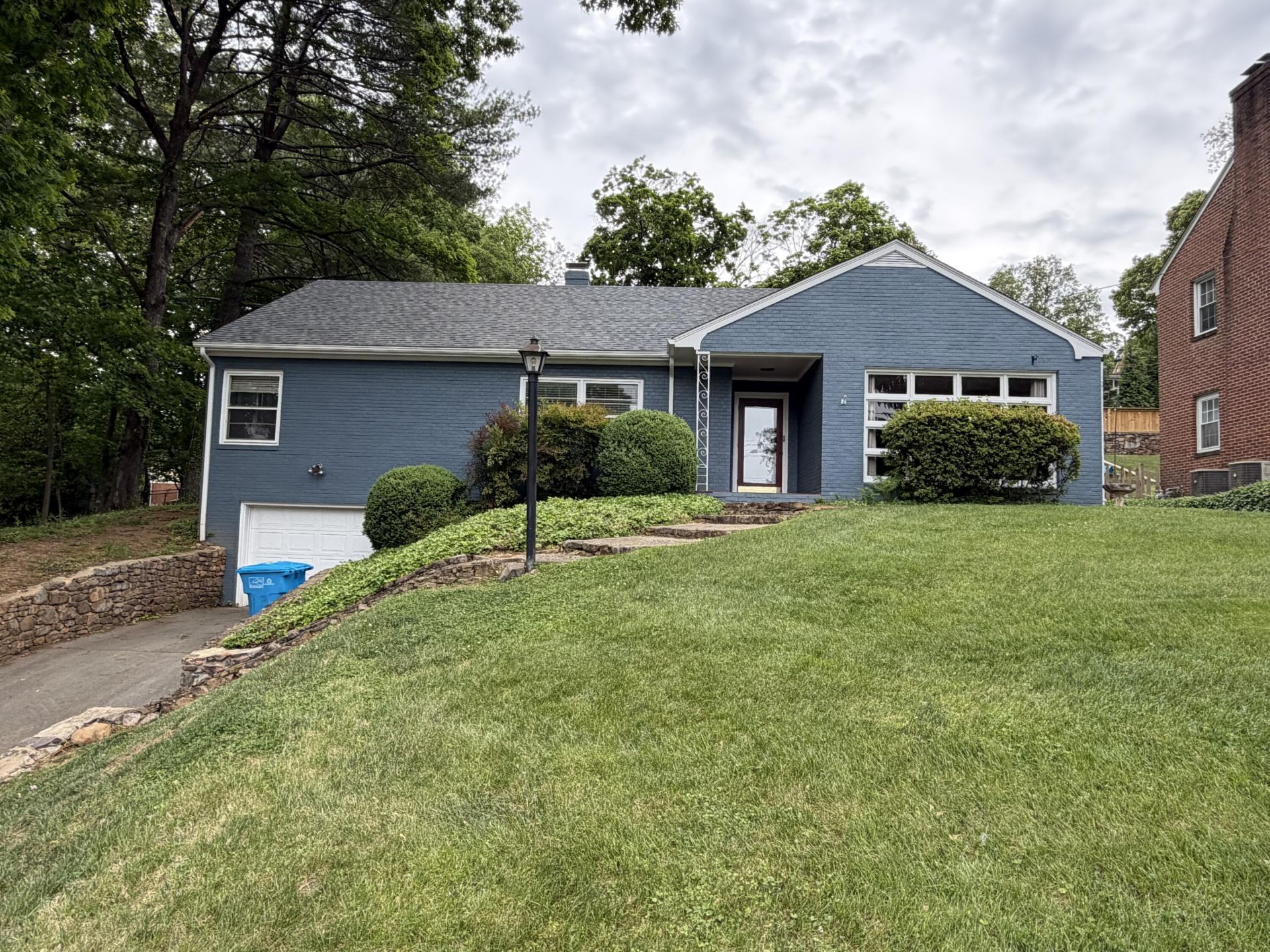 2616 Stephenson Ave Sw, Roanoke, VA 24014 Main Photo