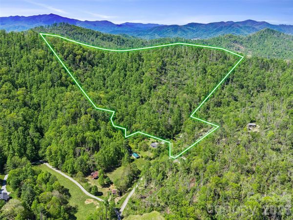 615 Fred Sparks Road , Bakersville, NC 28705