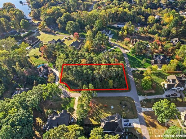 254 Woodstream Circle , Mooresville, NC 28117