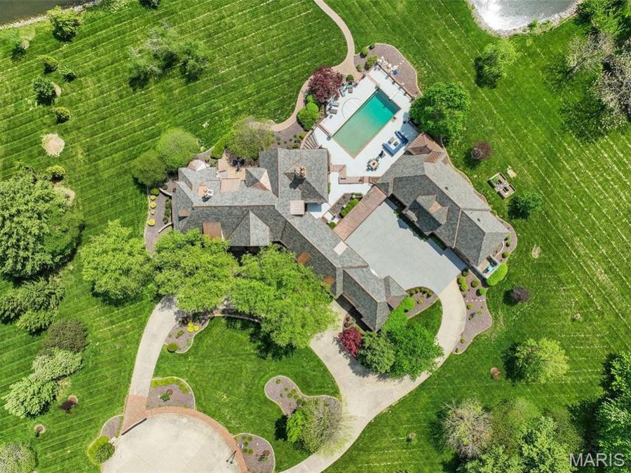 Property Image 37