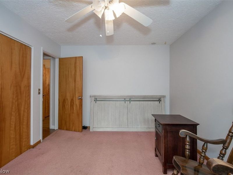 18810 Dellwood Drive, Walton Hills, OH 44146 Photo 29