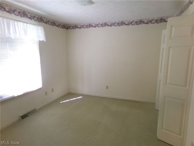 4911 Pond Drive NW, North Canton, OH 44720 Photo 17