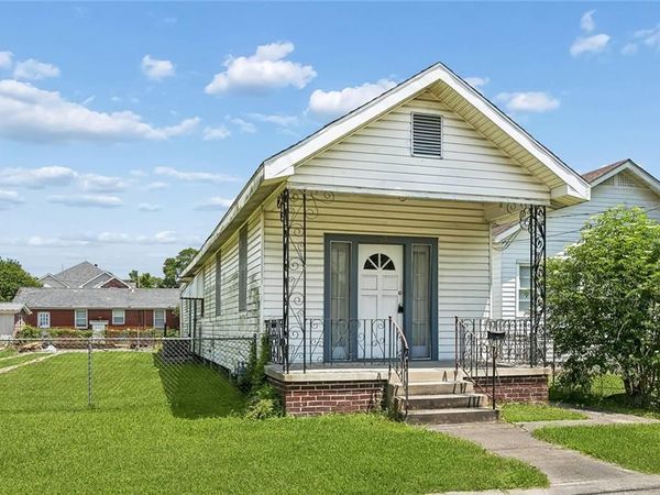 219 PAPWORTH Avenue , Metairie, LA 70005