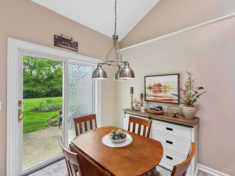 4355 Towneside Court, Mason, OH 45040 Photo 10