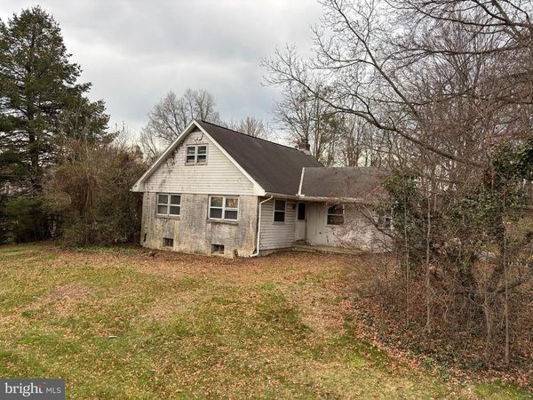 39 HOSSLER ROAD , MANHEIM, PA 17545