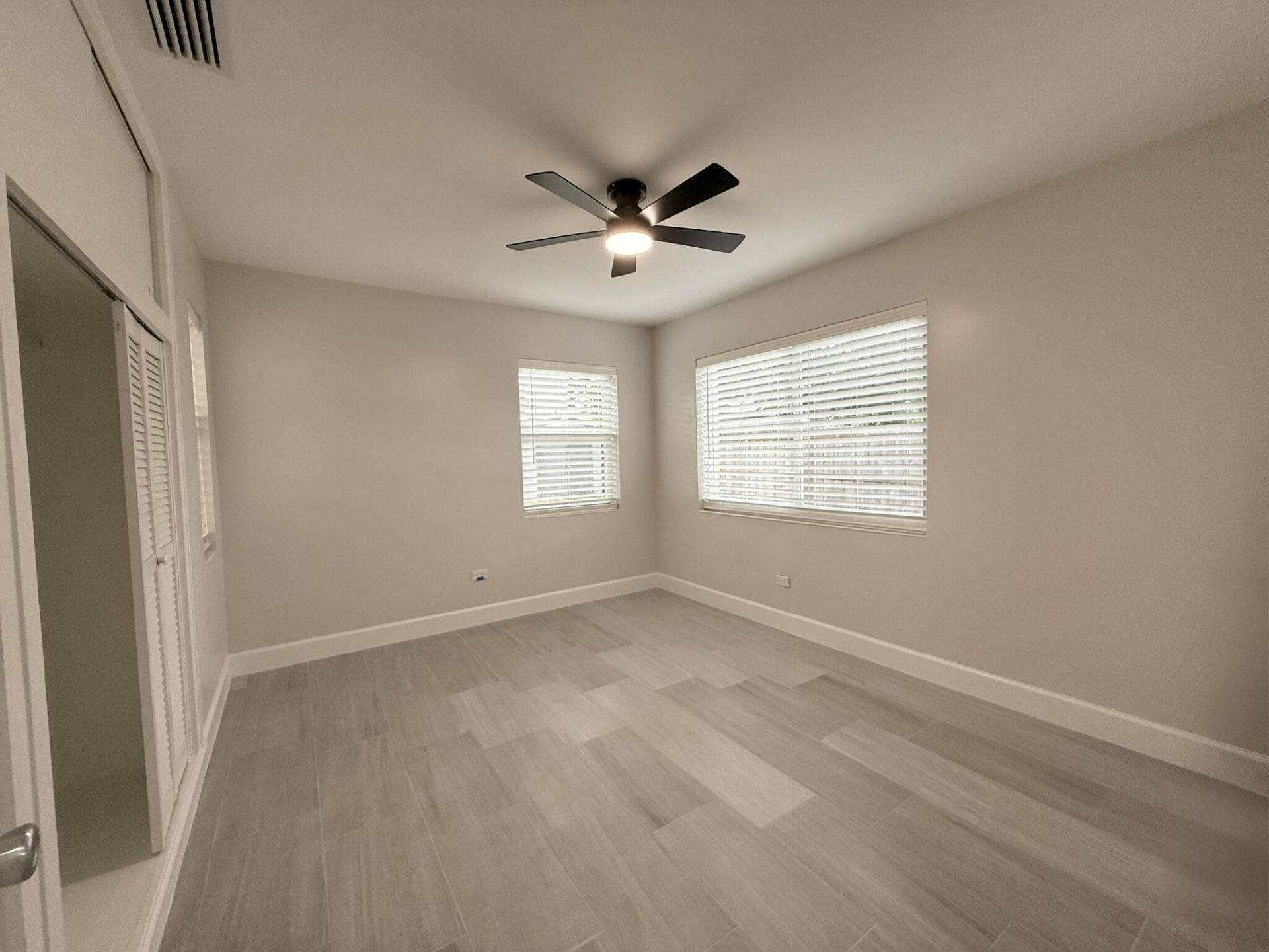 1405 N J Terrace, Lake Worth Beach, FL 33460 Photo