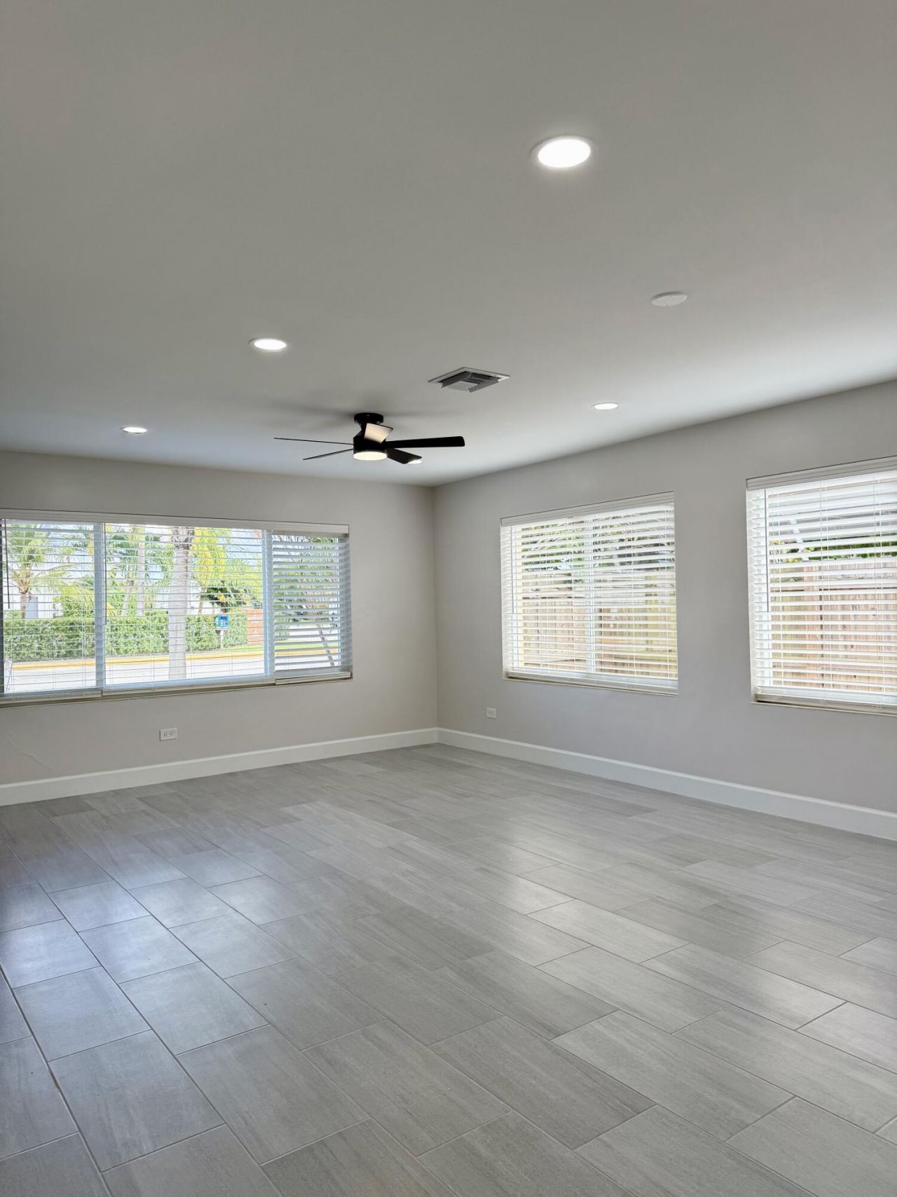 1405 N J Terrace, Lake Worth Beach, FL 33460 Photo