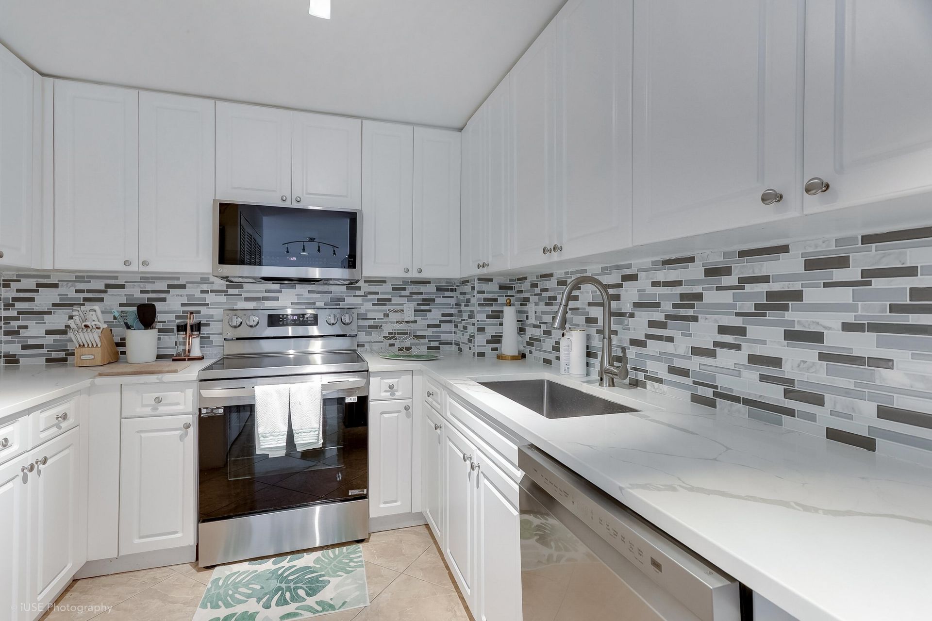 255 Evernia Street, Unit 1008, West Palm Beach, FL 33401 Photo