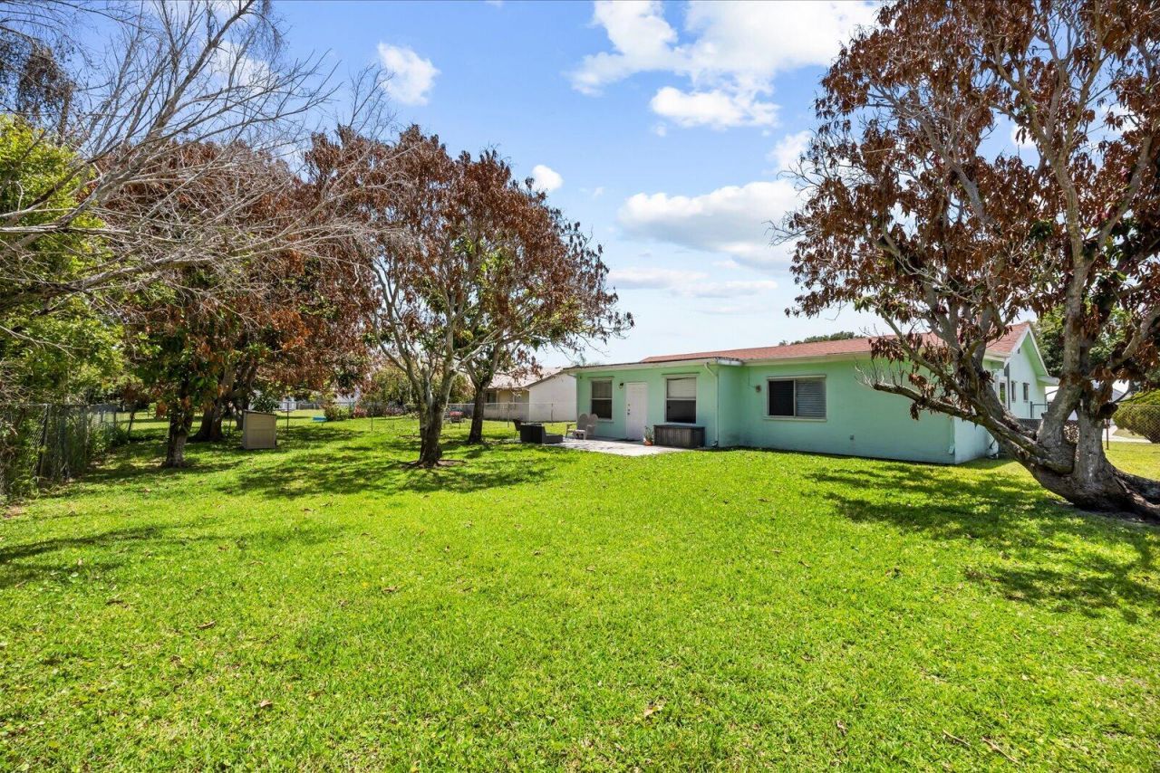 2073 SE Rainier Road, Port Saint Lucie, FL 34952 Photo