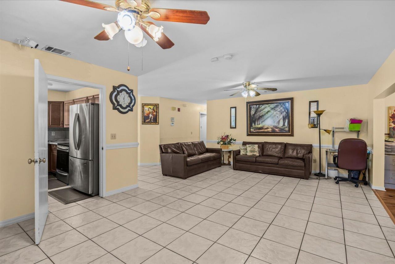 2073 SE Rainier Road, Port Saint Lucie, FL 34952 Photo