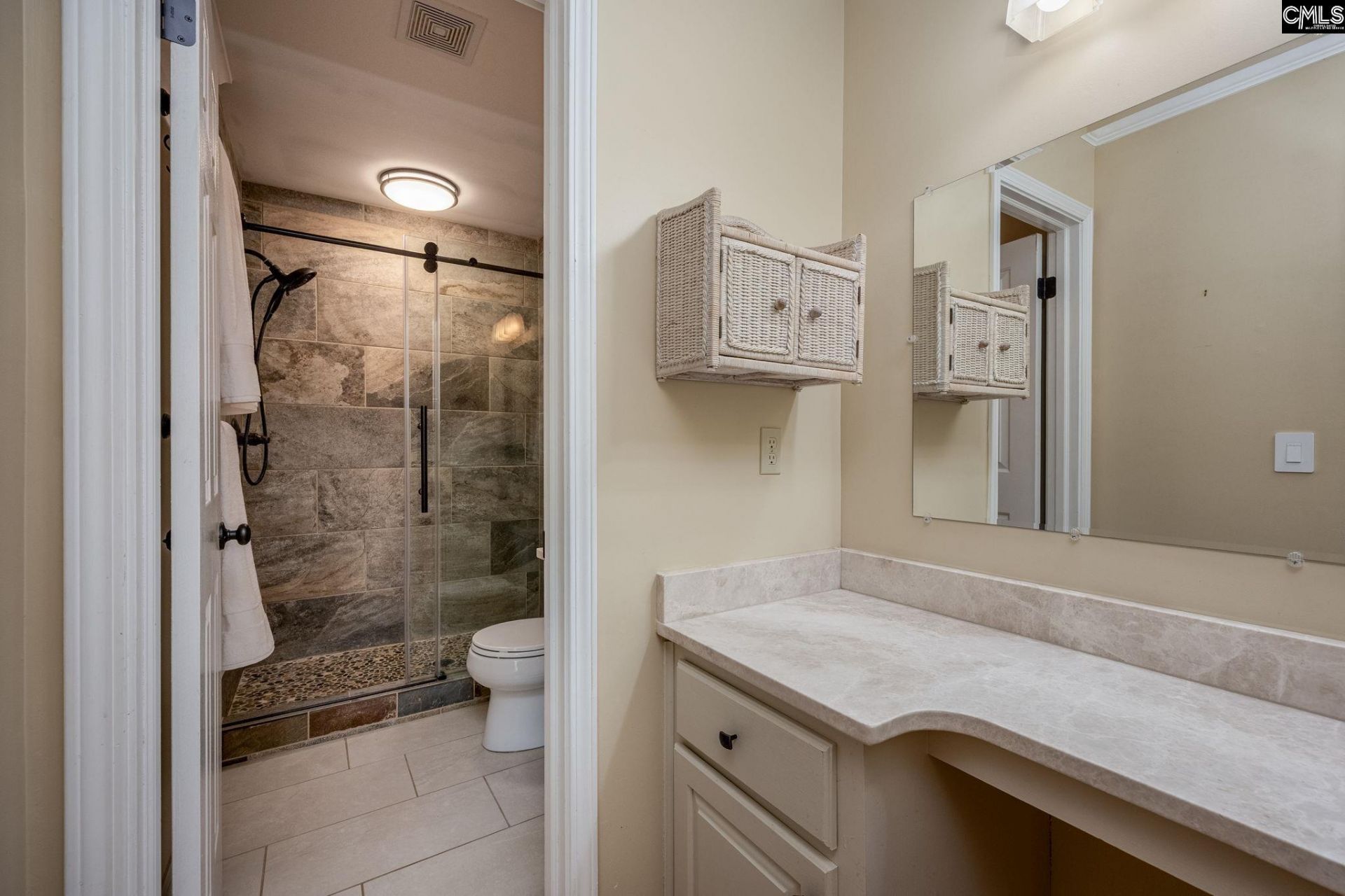 151 Eagle Chase Court  Photo 32