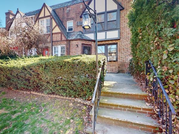 68-24 Juno Street , Forest Hills, NY 11375