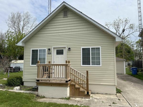 4124 4th Street, Newport, MI 48166