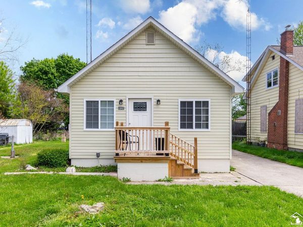 4124 4th Street, Newport, MI 48166