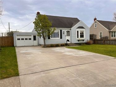 209 Westbrook Drive, Buffalo, NY 14225