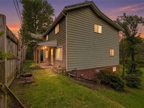 1058 Thompson Run Rd, West Mifflin, PA 15122