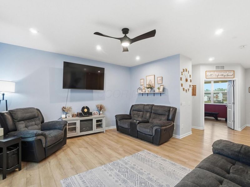 5424 Morning Glory Street, Unit Lot 215, South Bloomfield, OH 43103 Photo 6