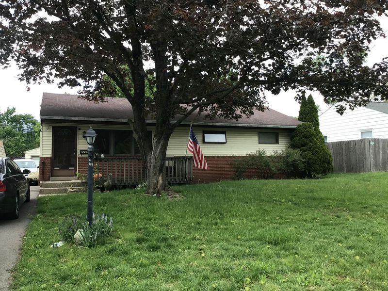 2268 Shrewsbury Road, Columbus, OH 43221 Photo 1