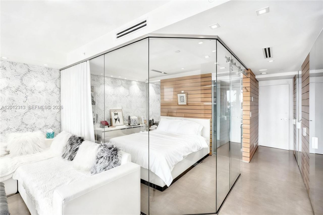 1200 West Ave, Unit 328, Miami Beach, FL 33139 Photo