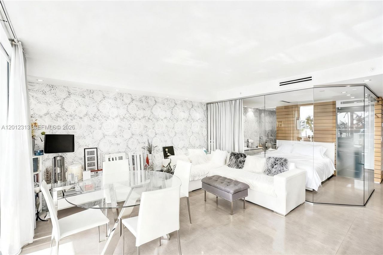 1200 West Ave, Unit 328, Miami Beach, FL 33139 Photo
