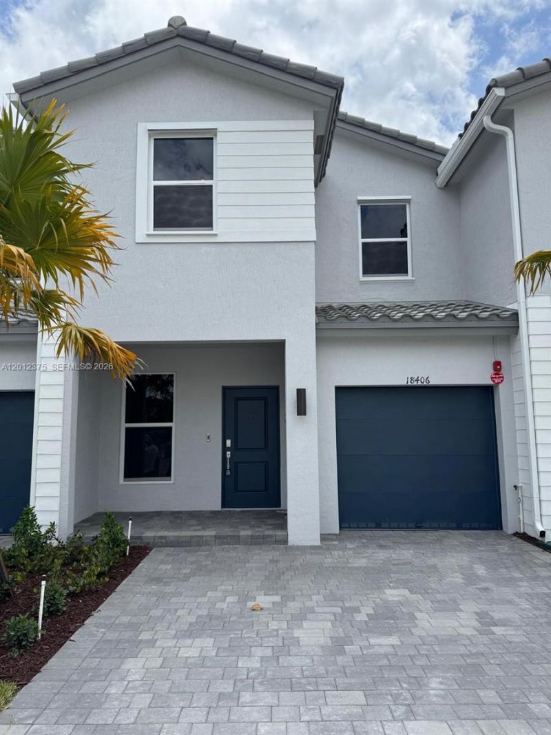 18406 SW 2nd St, Pembroke Pines, FL 33029 Photo