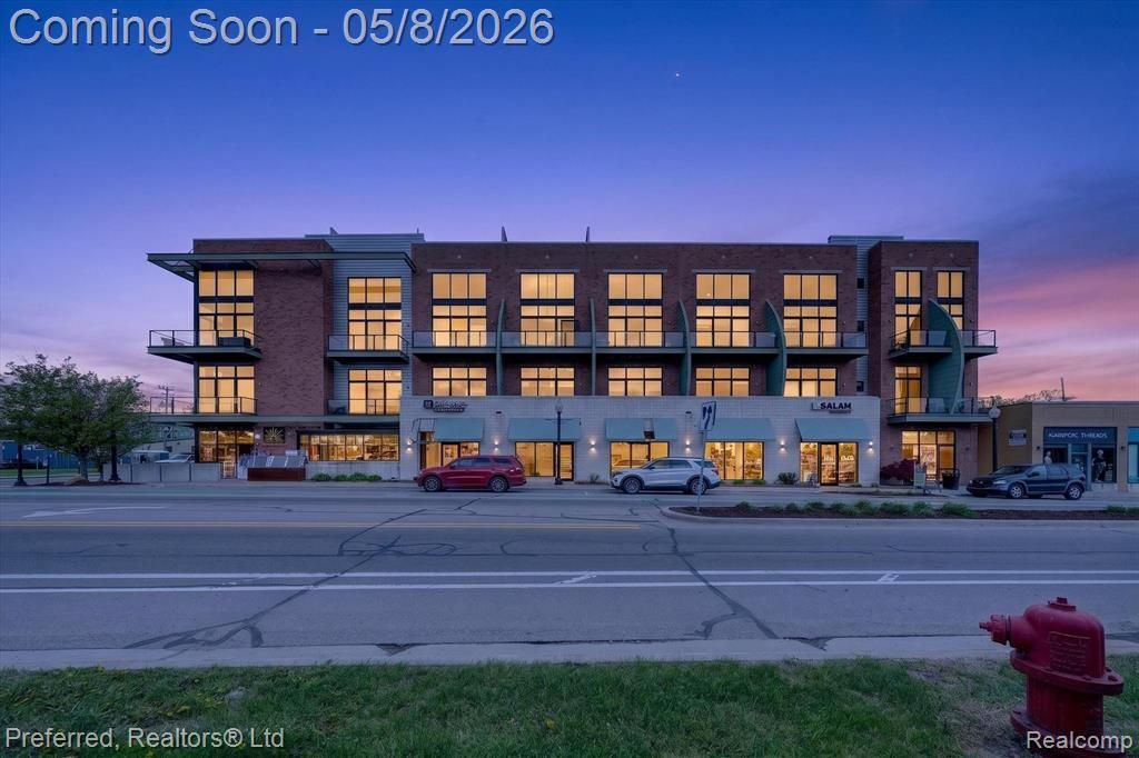 211 E 9 Mile Road, Ferndale, MI 48220 Main Photo