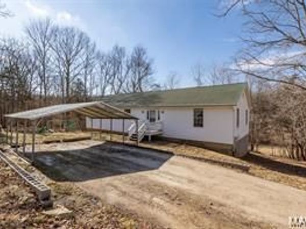 3416 Hodge Road , De Soto, MO 63020