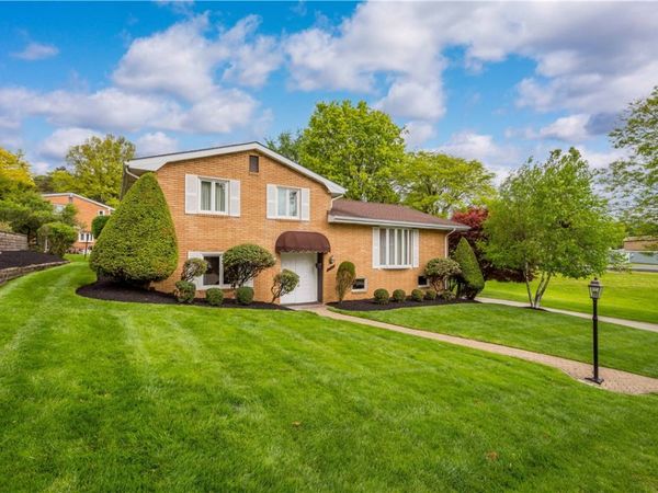 5330 Tomfran Dr, Pittsburgh, PA 15236