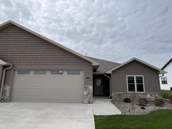613 HAMMEN COURT, Kaukauna, WI 54130